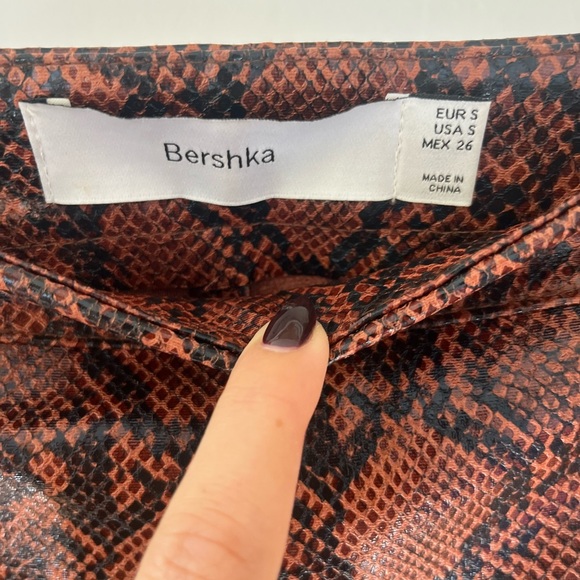 BERSHKA Brown and Black Faux Snake Skin Pants - Picture 5 of 8